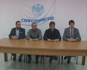 CALTAGIRONE: CONFERENZA STAMPA PER DIRE NO AL DISSESTO