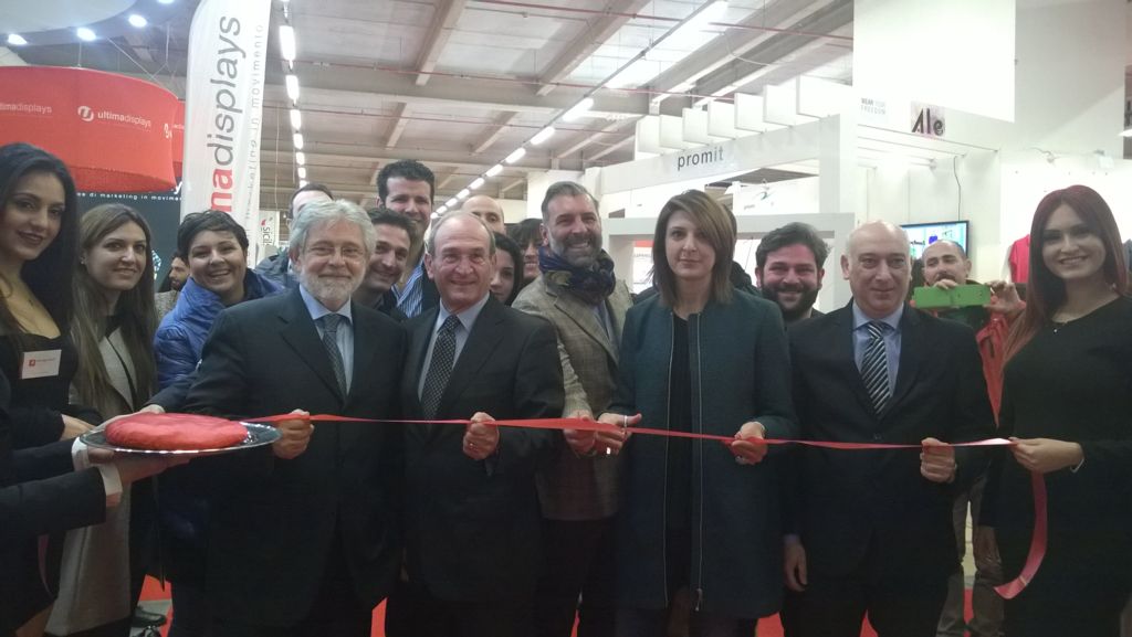 Tagliato il nastro della decima edizione di Expo della Pubblicità 